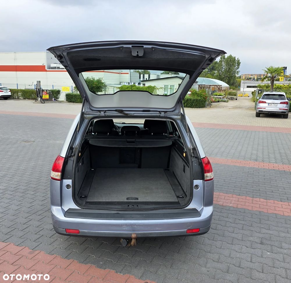 Opel Vectra 2.2 Caravan Business - 9