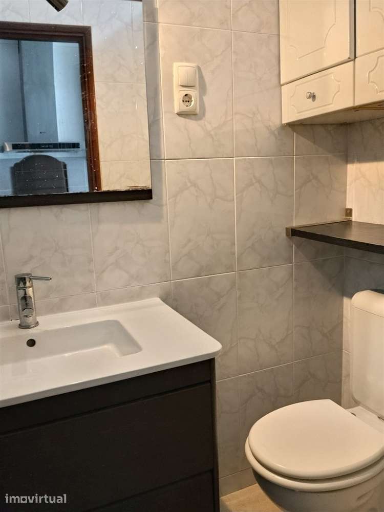 Apartamento T3 Venda em Algés, Linda-a-Velha e Cruz Quebrada-Dafundo,O - Grande imagem: 3/31