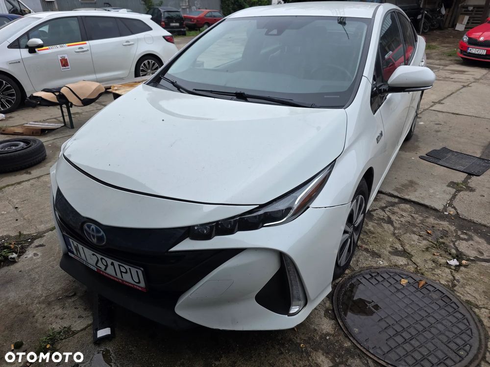 Toyota Prius 1.8 Hybrid Prestige - 2