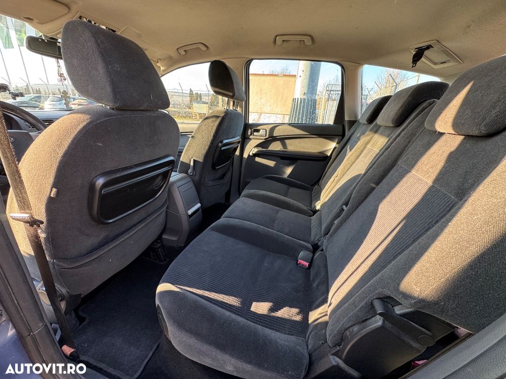 Ford C-Max 1.8 Ghia - 13