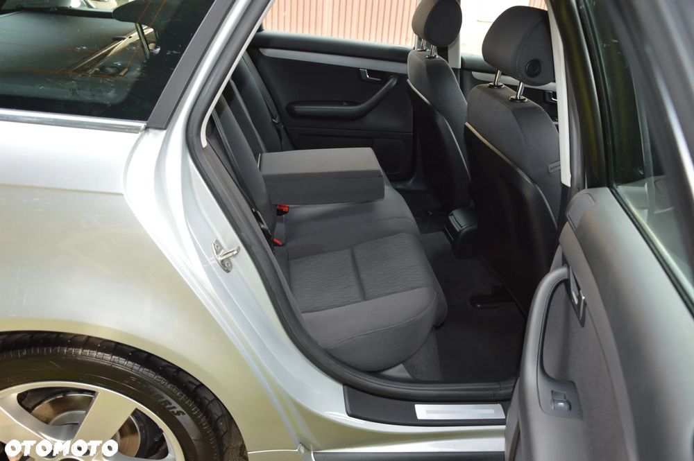 Audi A4 Avant 1.6 - 23