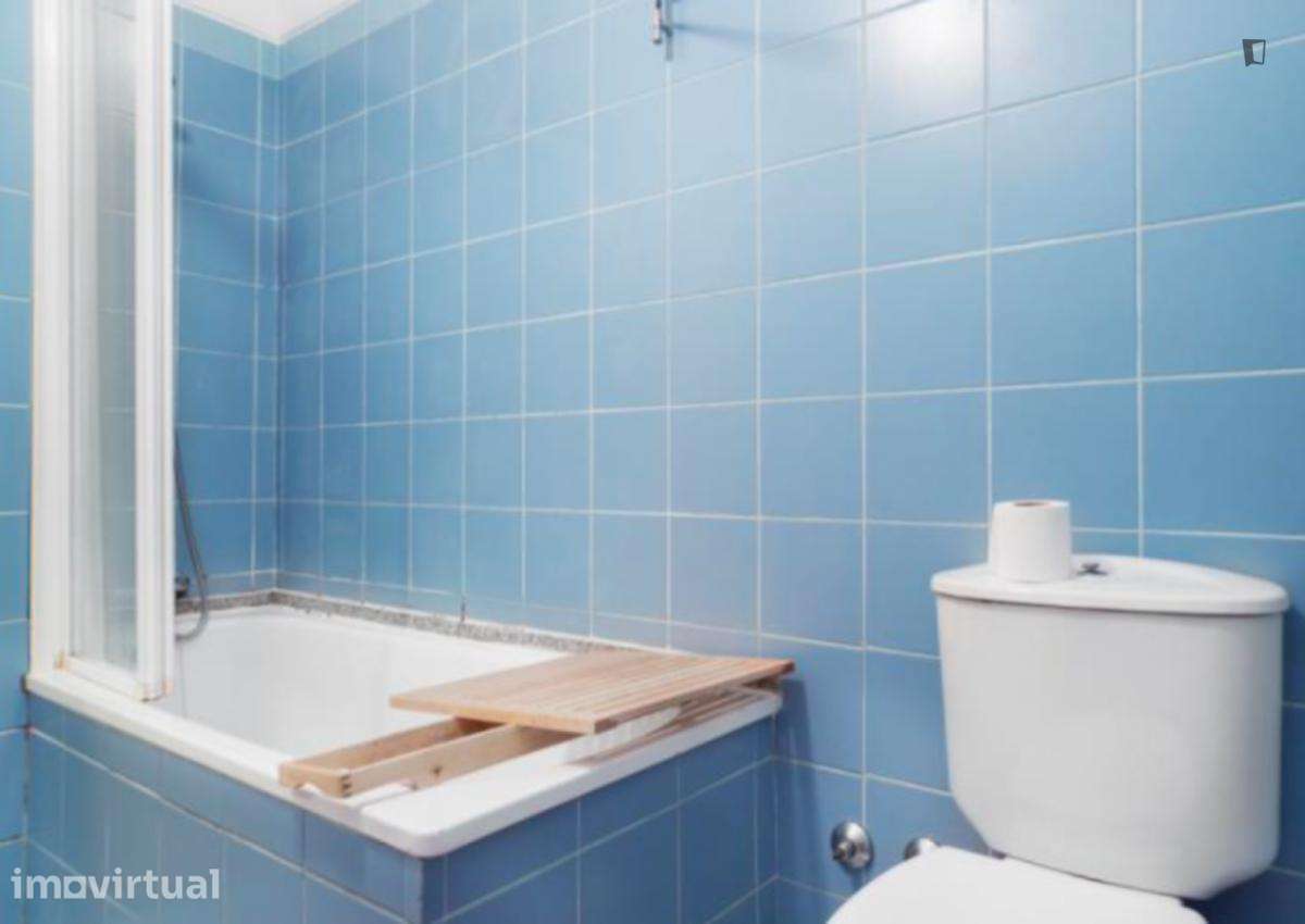 Apartamento com 1 quartos - localizado em São Nicolau Porto - Grande imagem: 5/9