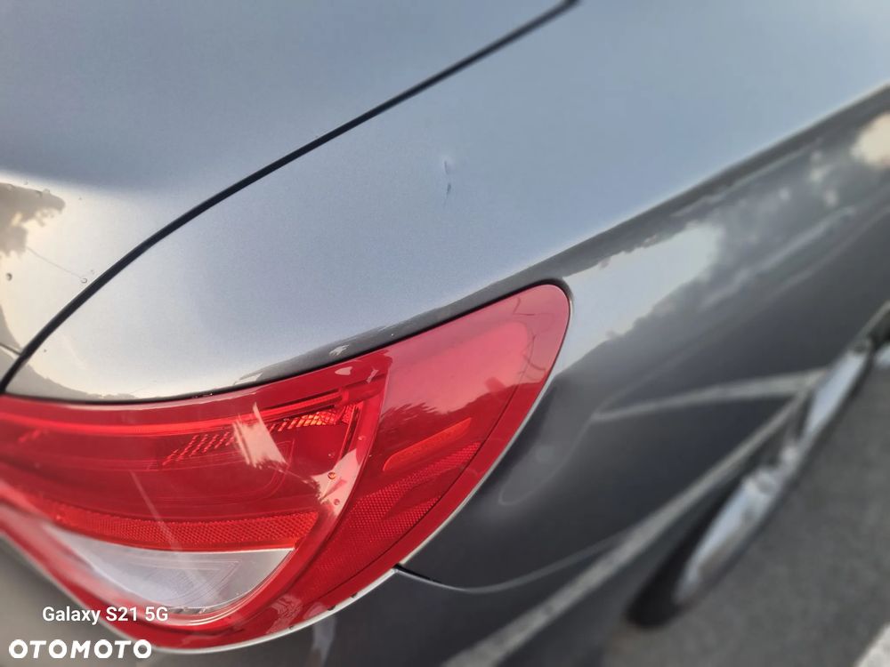 Mercedes-Benz CLA 200 CDI 7G-DCT AMG Line - 7