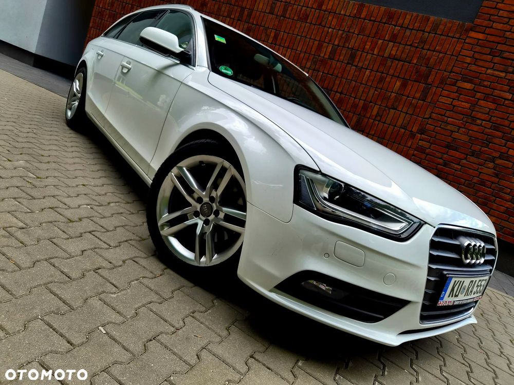 Audi A4 Avant 2.0 TDI ultra - 10