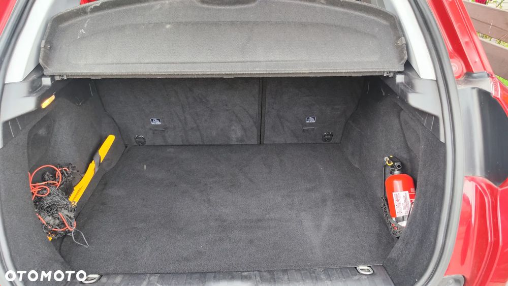 Peugeot 2008 1.2 Pure Tech Style S&S - 22