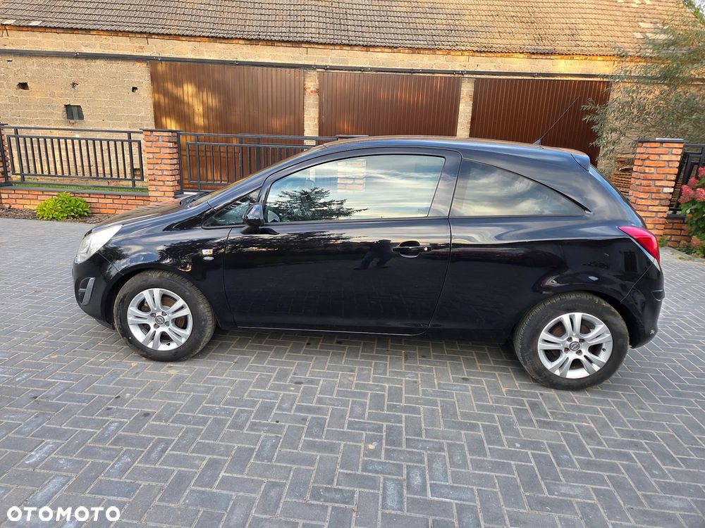 Opel Corsa - 4