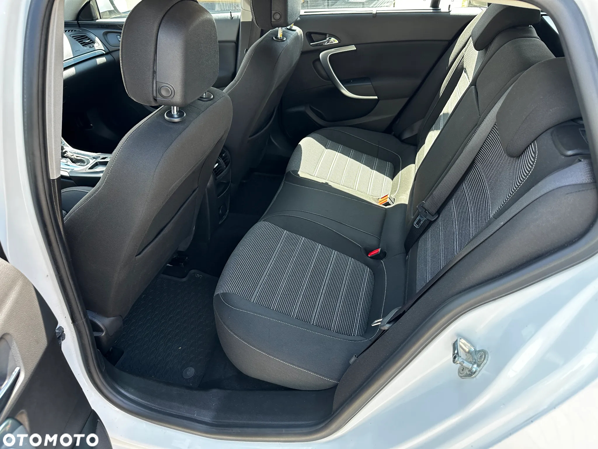 Opel Insignia - 20
