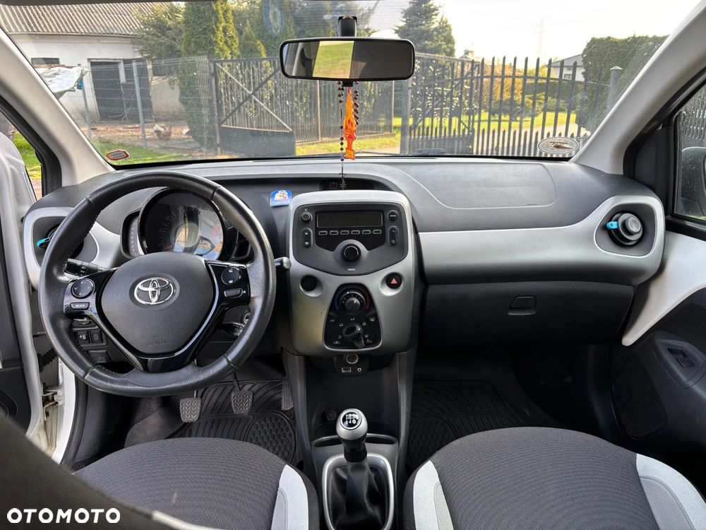 Toyota Aygo - 8