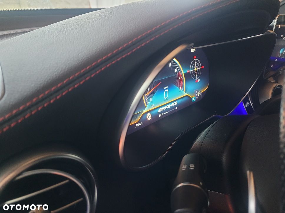 Mercedes-Benz GLC - 17