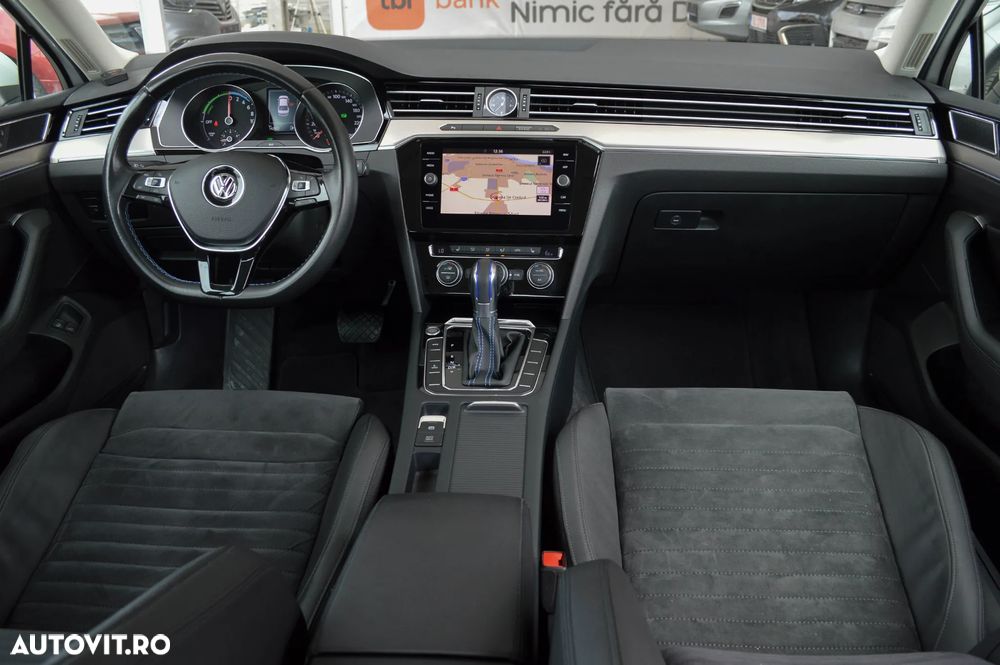 Volkswagen Passat 1.4 TSI DSG GTE - 23