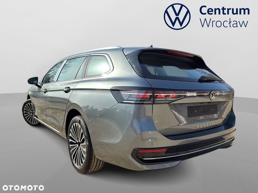 Volkswagen Passat - 10