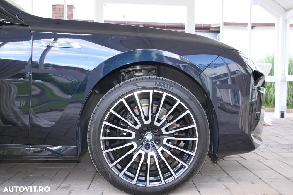BMW Seria 7 - 15