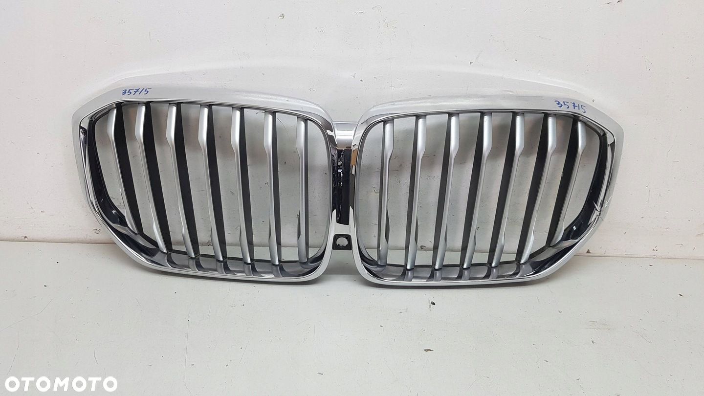 BMW X5 G05 GRILL ATRAPA NERKI - 1
