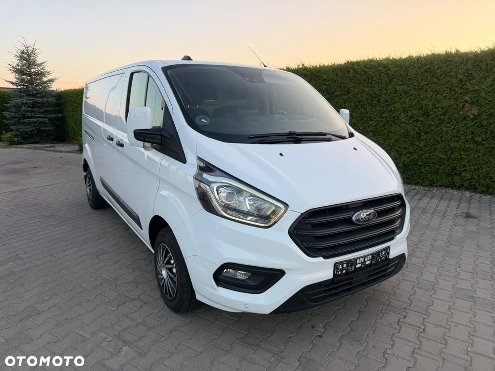 Ford Transit Custom - 25