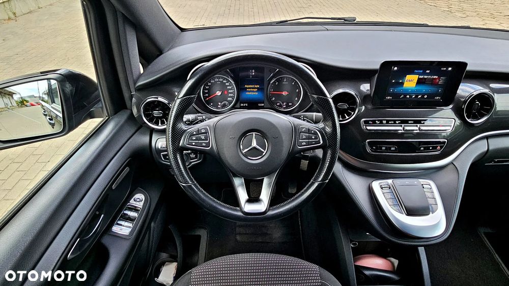 Mercedes-Benz Klasa V 250 d kompakt 4Matic 9G-TRONIC Avantgarde - 11