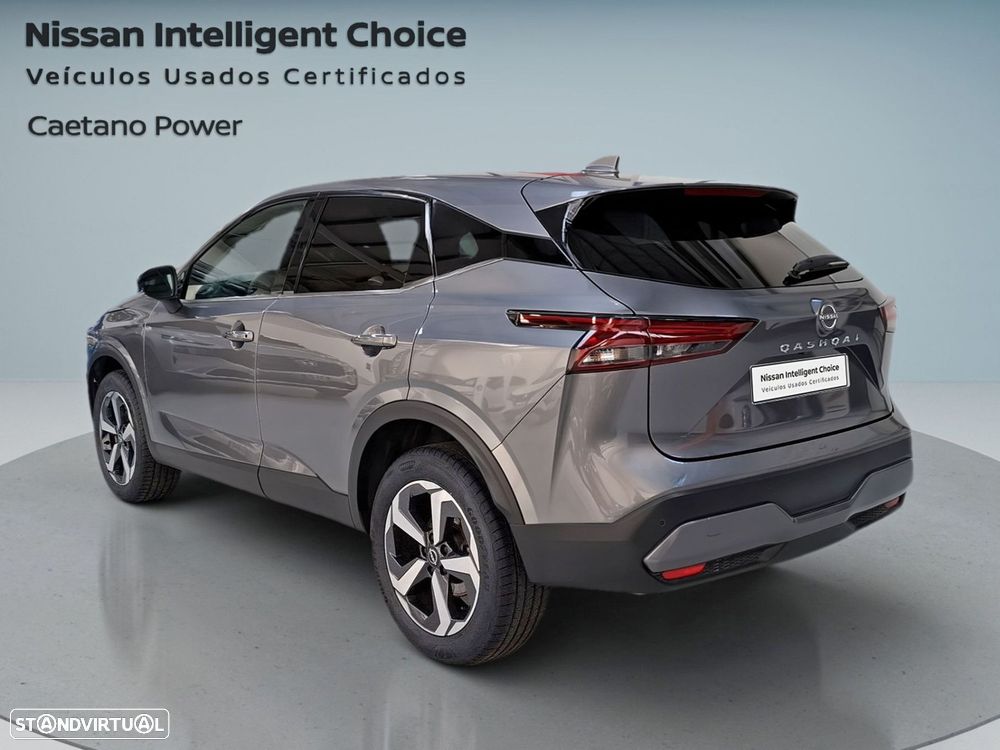 Nissan Qashqai 1.3 DIG-T N-Connecta LED — fotografia 3