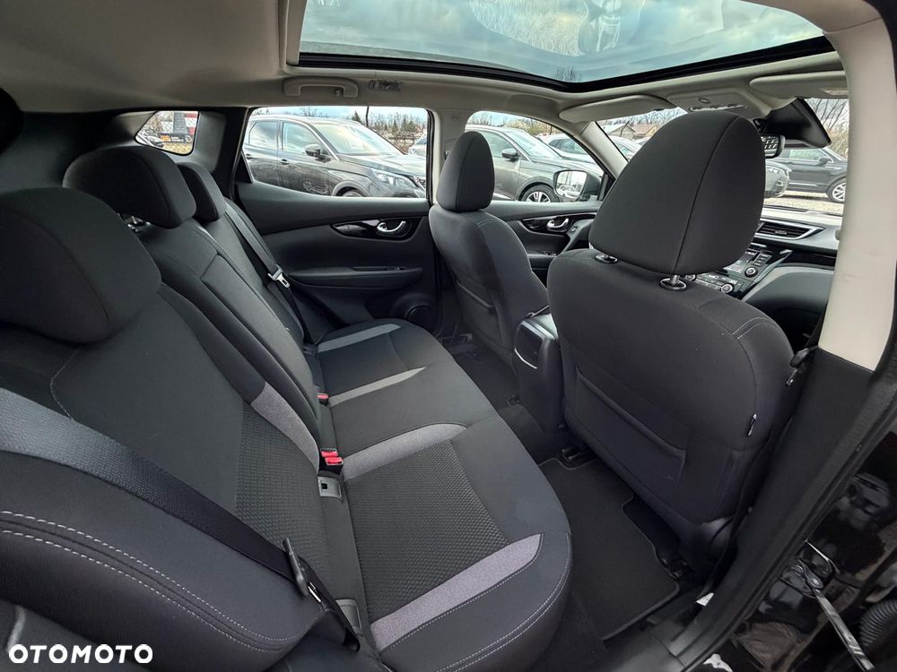 Nissan Qashqai 1.3 DIG-T DCT N-WAY - 23