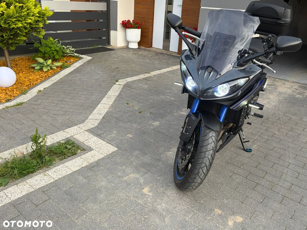 Yamaha FZ8 - 29