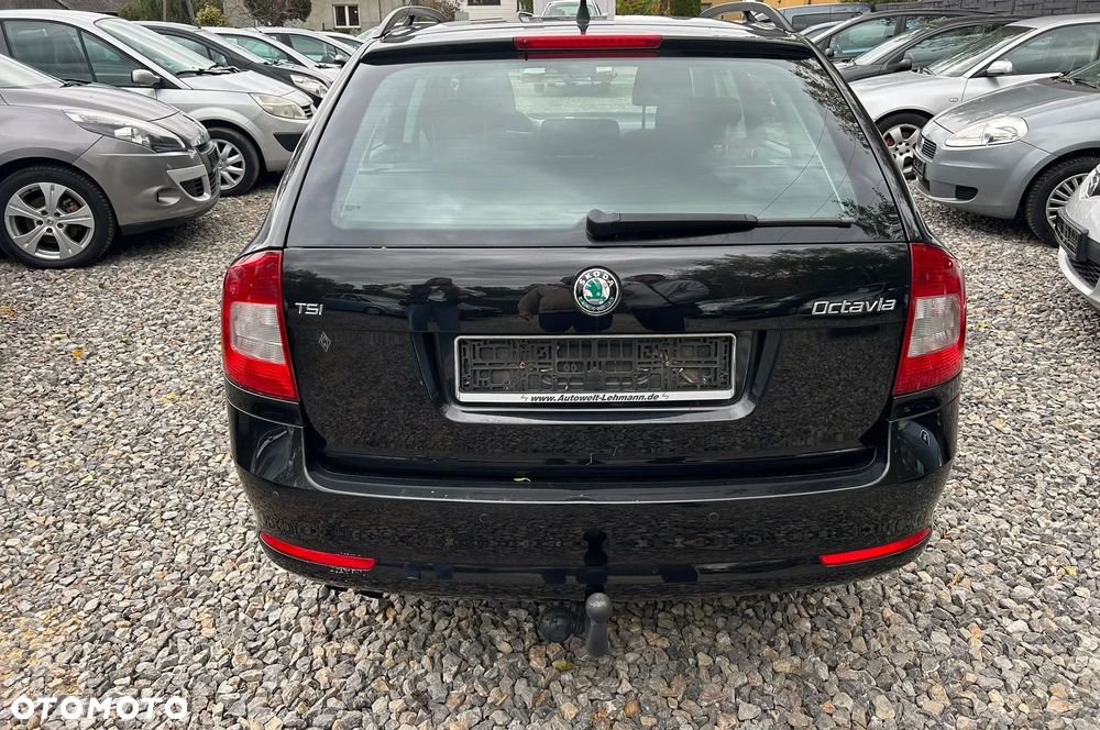 Skoda Octavia Combi 1.4 TSI Elegance - 4