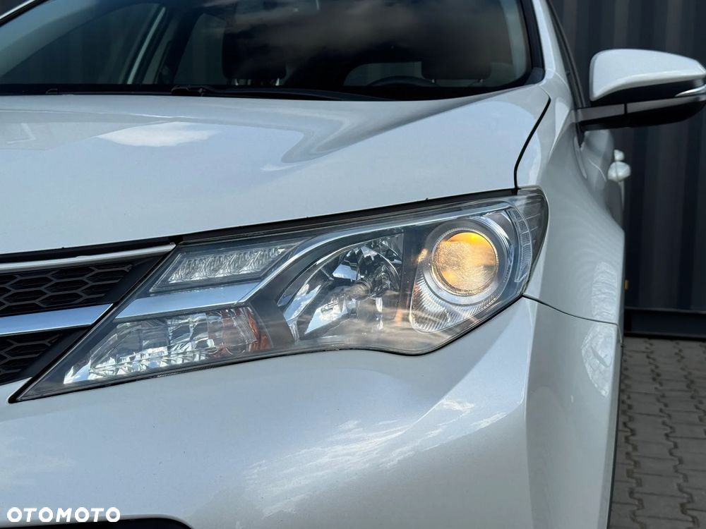 Toyota RAV4 2.0 D-4D Active 4x2 - 10