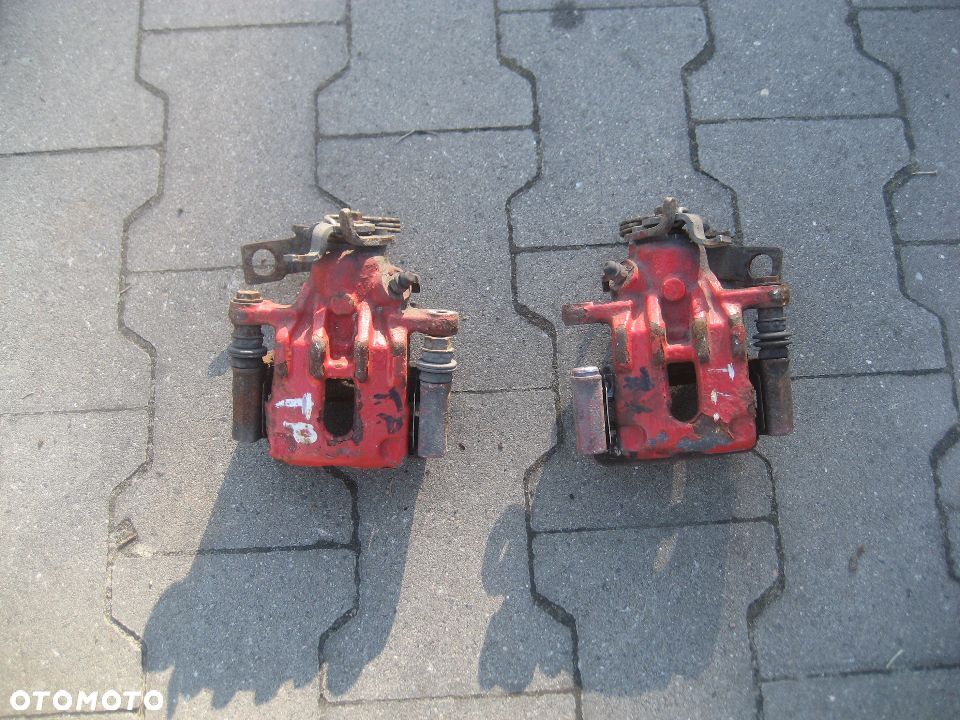 honda civic ufo viii 06-12r type r 2,0 benzyna zaciski hamulcowe tył prawy lewy - 1