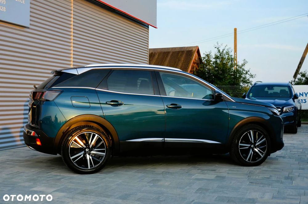 Peugeot 3008 1.6 PureTech HYbrid GT Line S&S EAT8 - 5