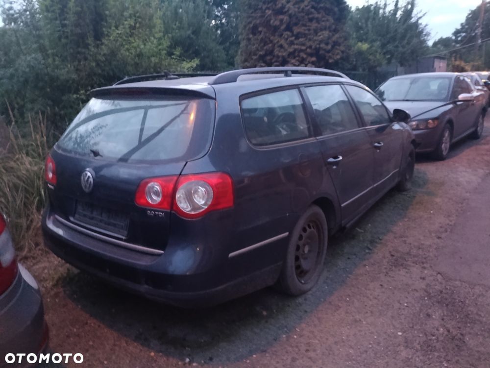 Volkswagen Passat - 3