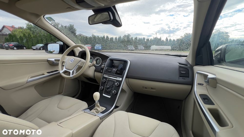 Volvo XC 60 D5 AWD RDesign - 22