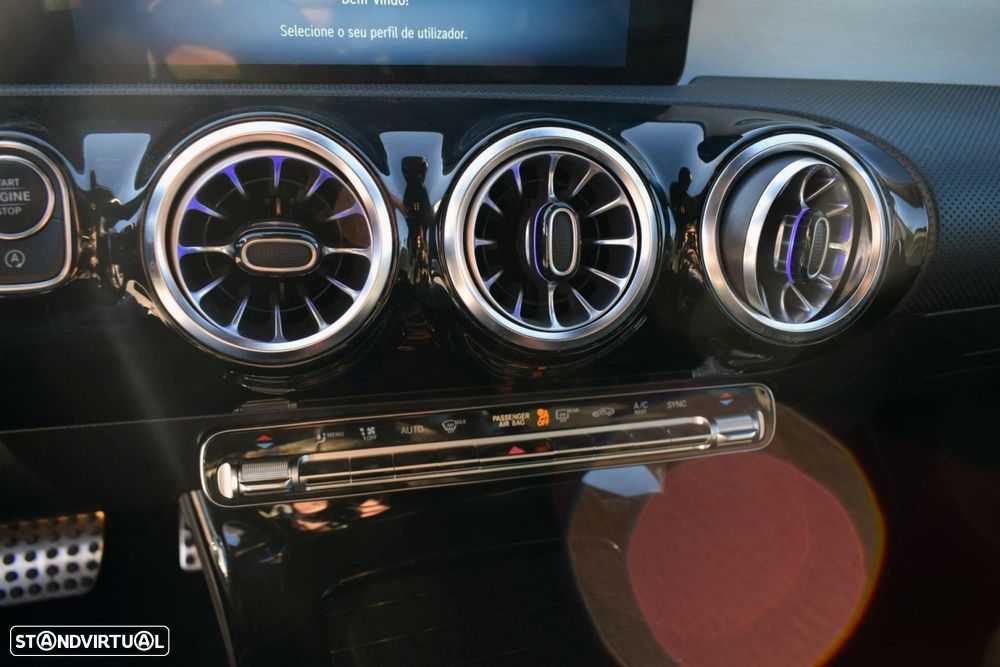 Mercedes-Benz CLA 180 d Shooting Brake AMG Line Aut. - 37