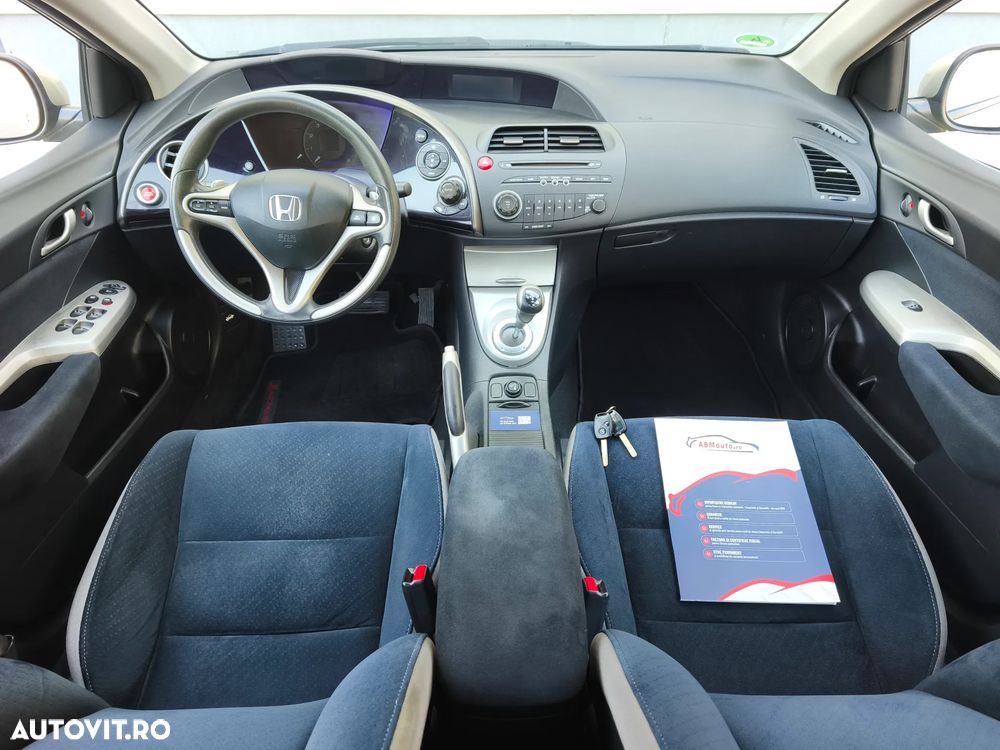 Honda Civic - 9