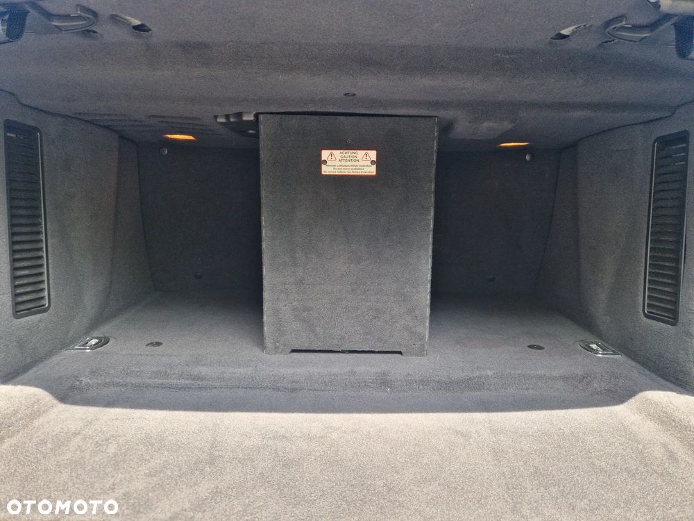 Audi A8 6.0 W12 L Quattro - 36