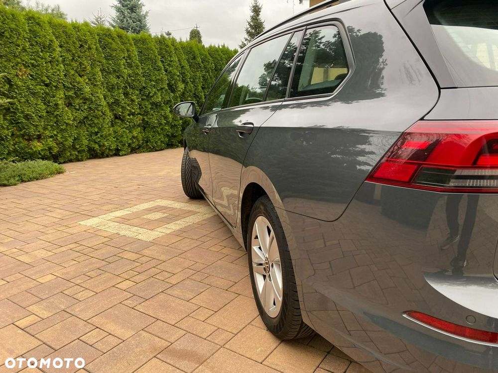 Volkswagen Golf 1.5 TSI Life - 17