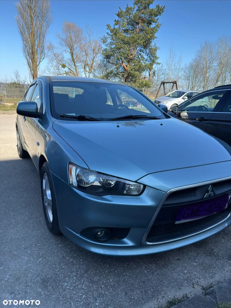 Mitsubishi Lancer 1.8 Invite - 1