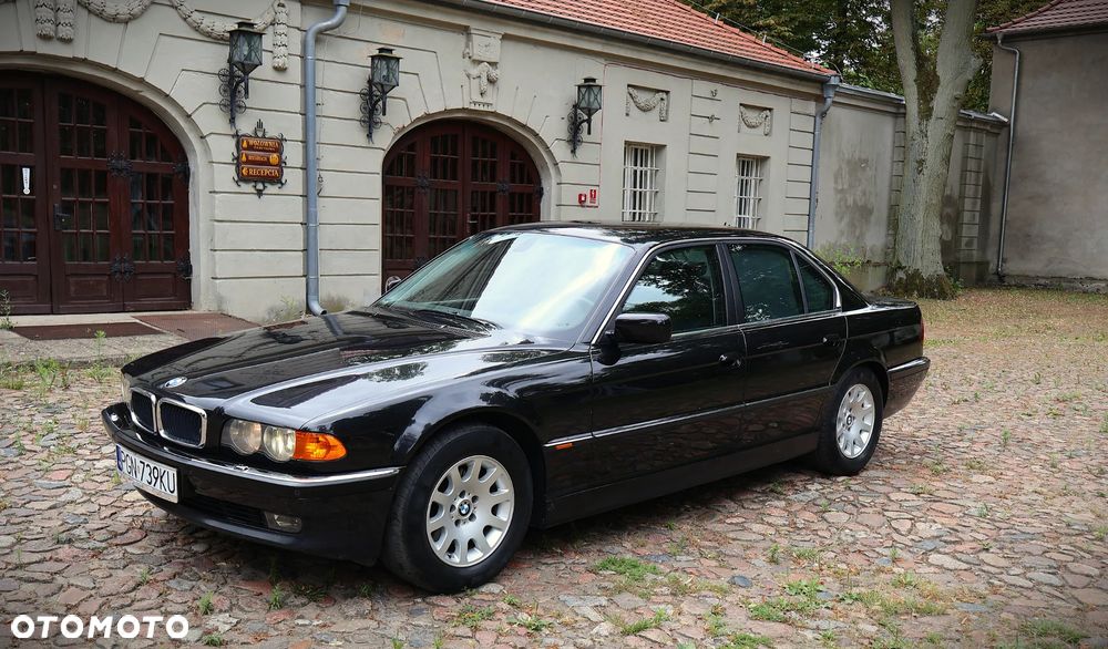 BMW Seria 7 - 4