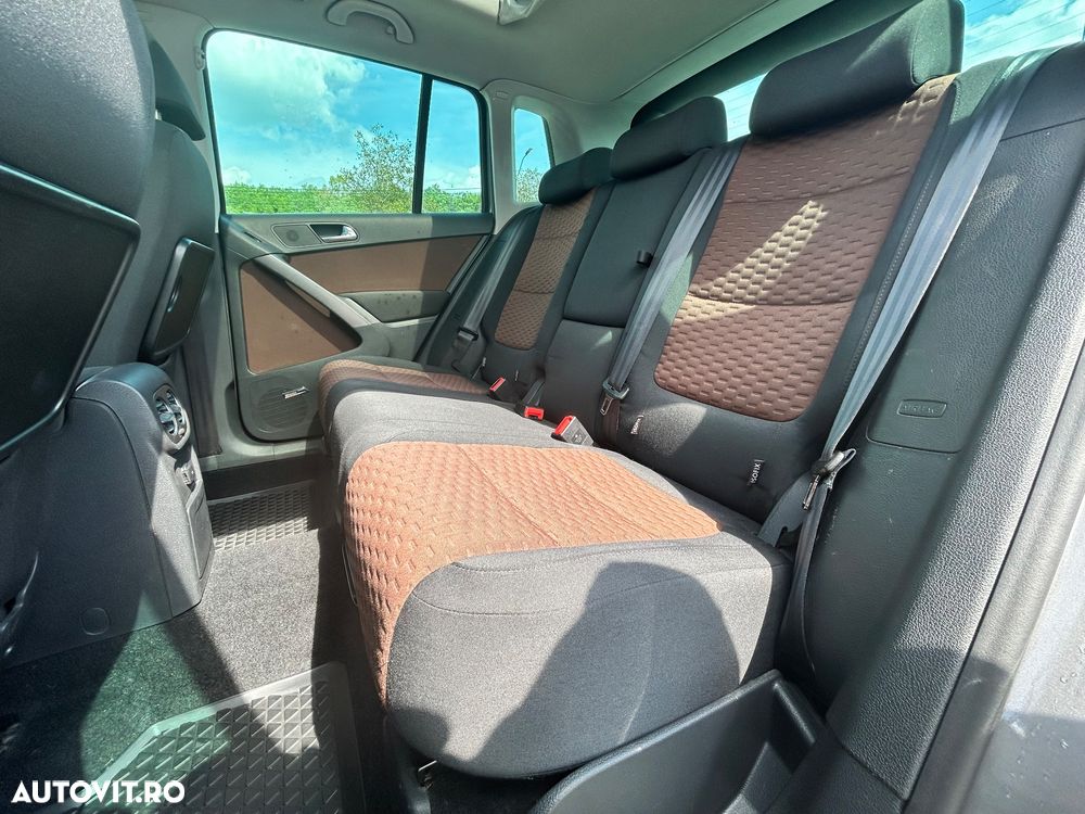 Volkswagen Tiguan 2.0 TDI DPF 4Motion Track&Field - 21