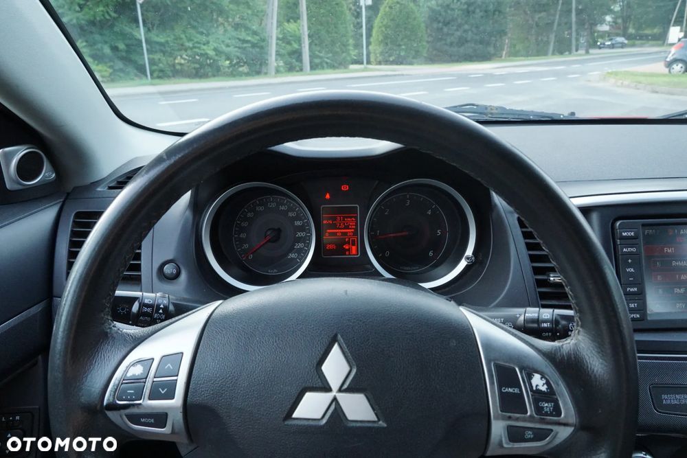 Mitsubishi Lancer 2.0 DID Instyle NAVI - 9