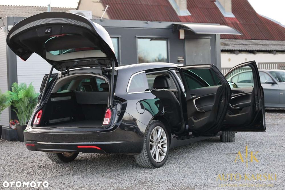 Opel Insignia - 19