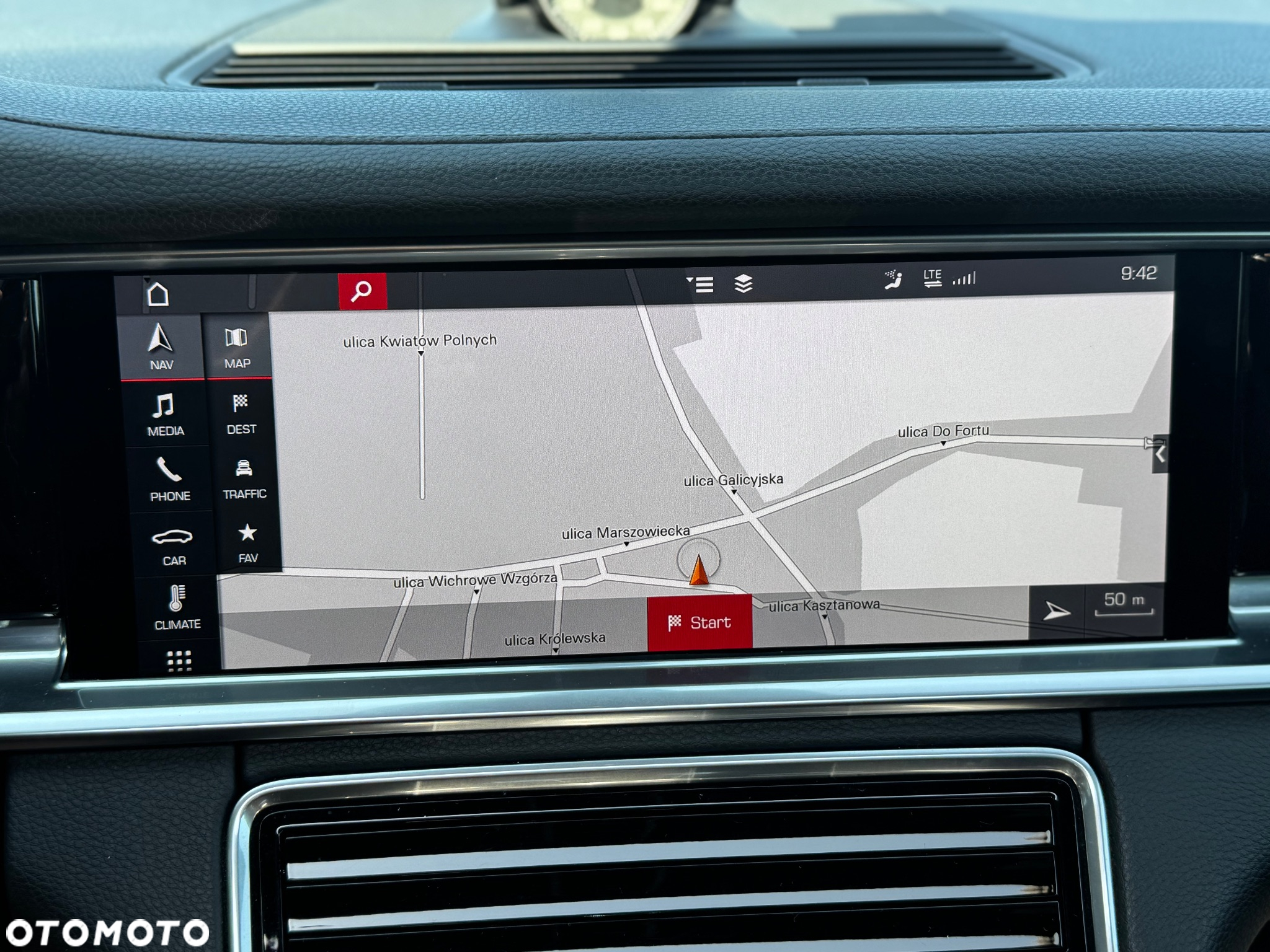 Porsche Panamera 4 E-Hybrid Sport Turismo - 29