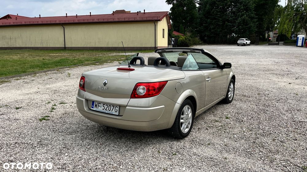 Renault Megane 2.0 16V Dynamique - 22