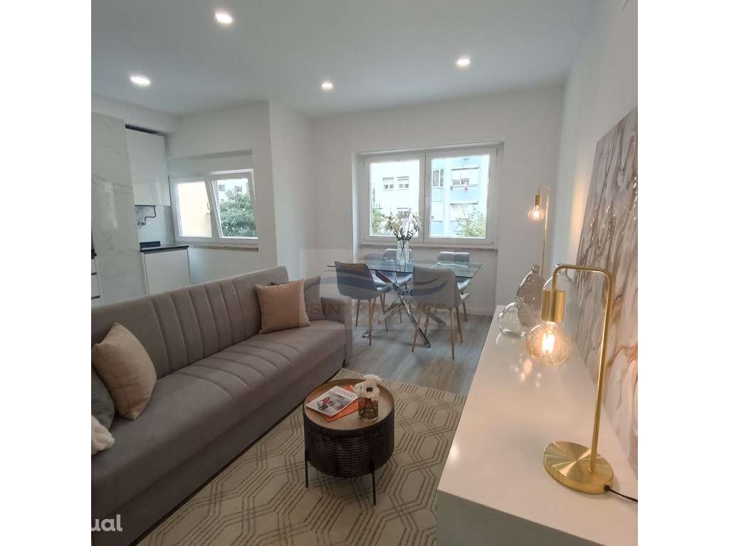 T3 Moderno c/ Suite e Varanda | Remodelado | Centro de São Domingos... - Grande imagem: 3/9