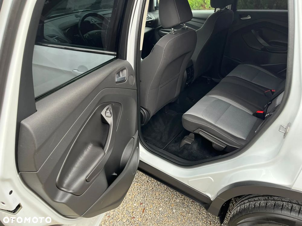 Ford Kuga - 7