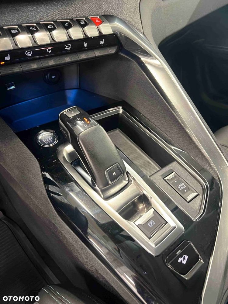 Peugeot 5008 BlueHDI 130 EAT8 Active Business-Paket - 32