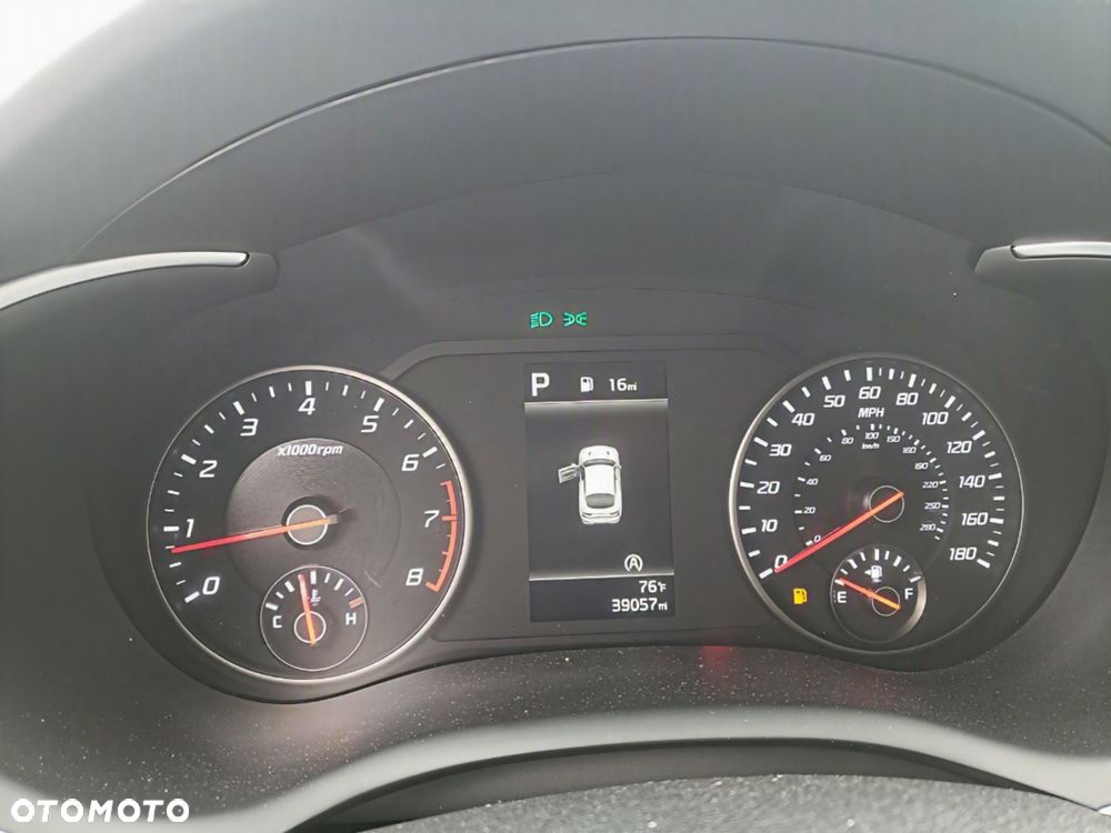 Kia Stinger - 10