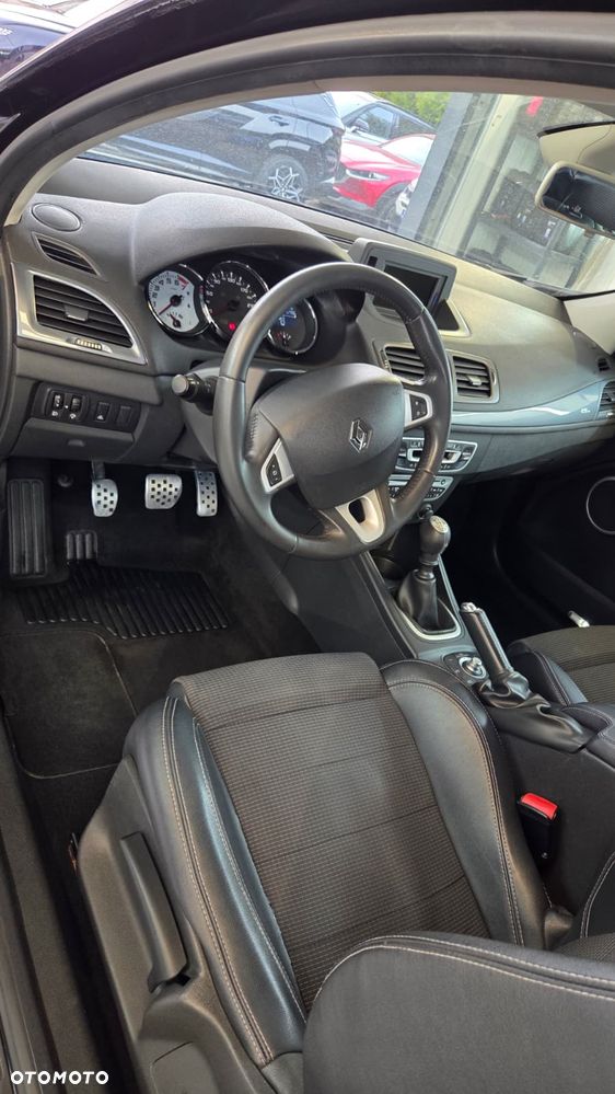 Renault Megane TCe 130 GT Line - 31