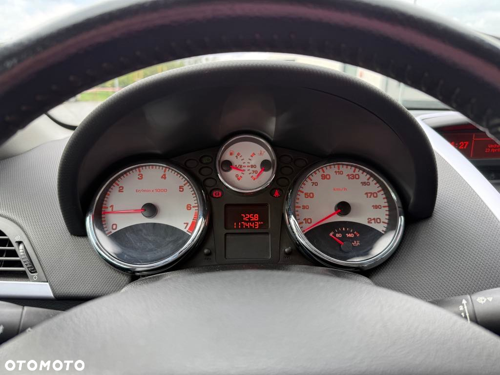Peugeot 207 CC 120 VTi Sport - 12