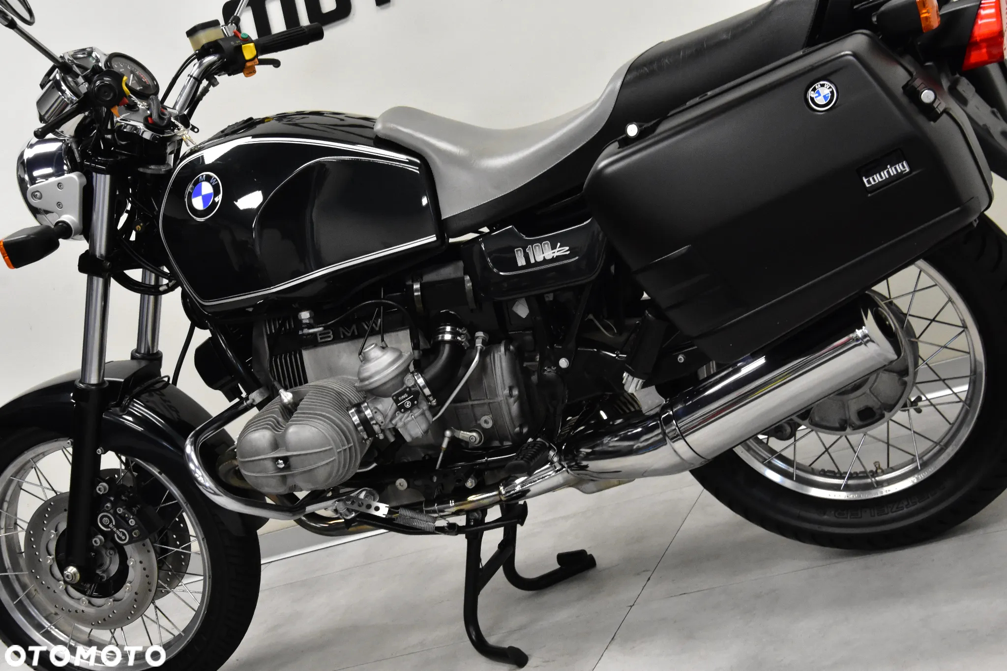BMW R - 12