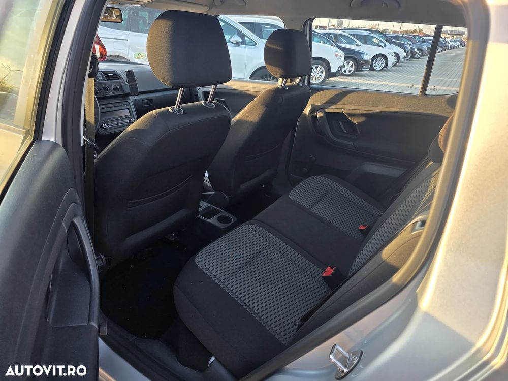 Skoda Fabia - 8