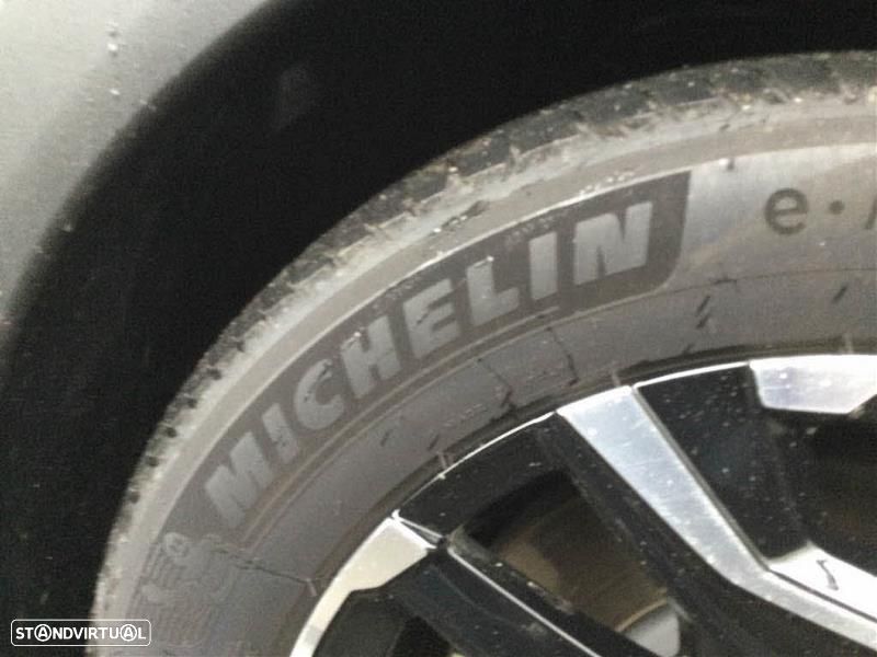 Peugeot E-3008 73 kWh Allure - 11