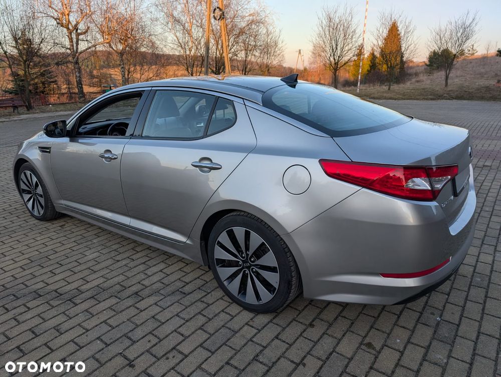 Kia Optima 1.7 CRDI EcoDynamics Edition 7 - 10
