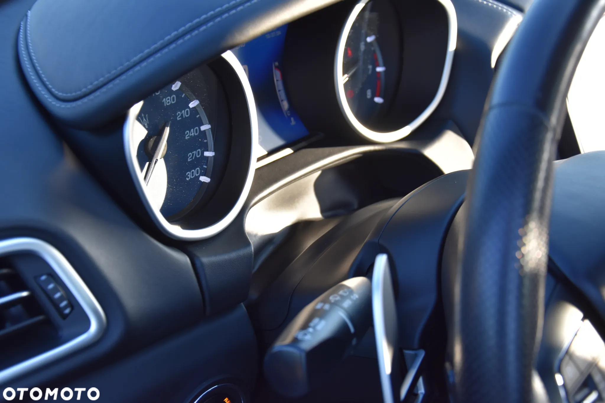 Maserati Ghibli S GranSport - 22